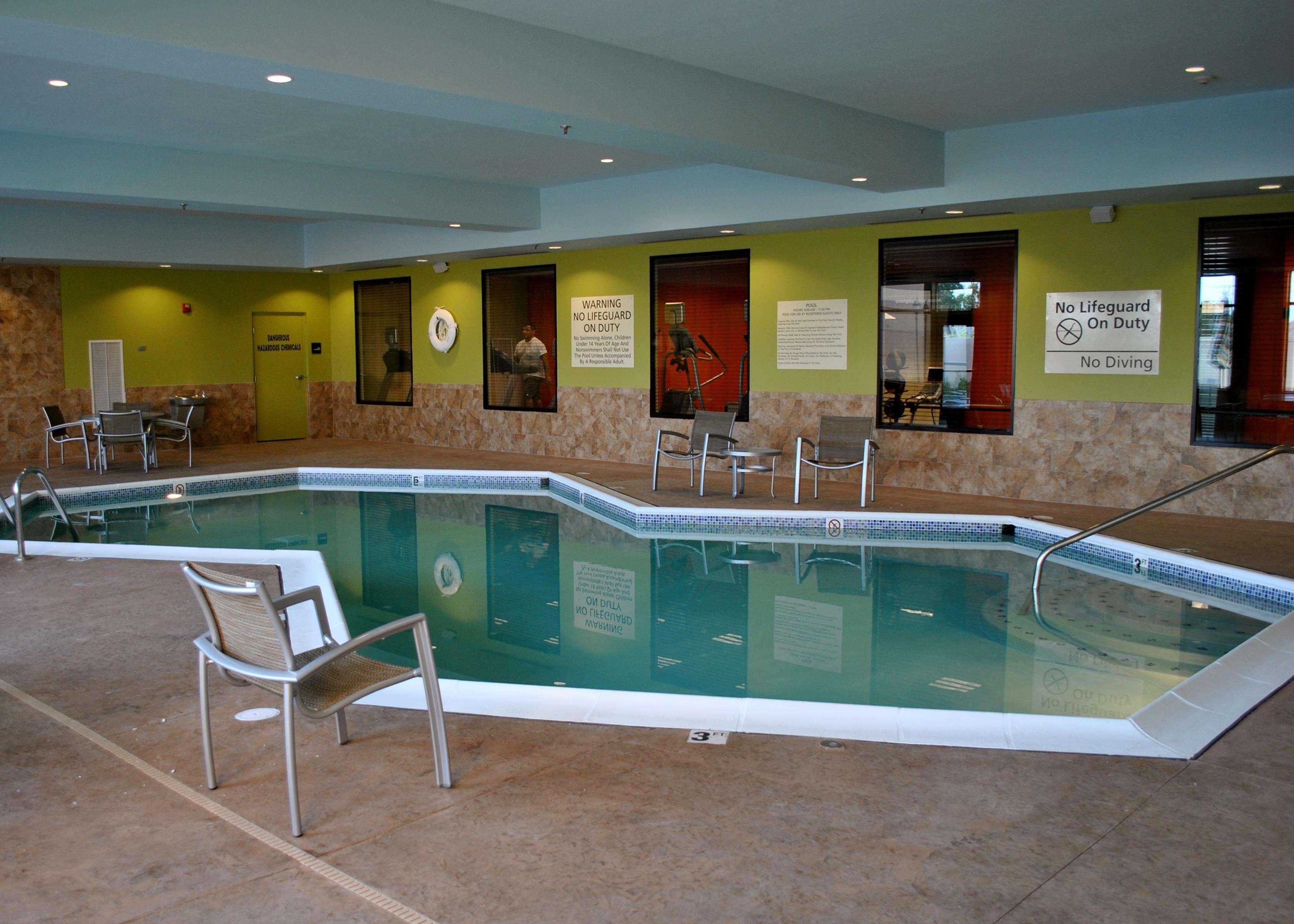 Hampton Inn Evansville Airport Faciliteiten foto