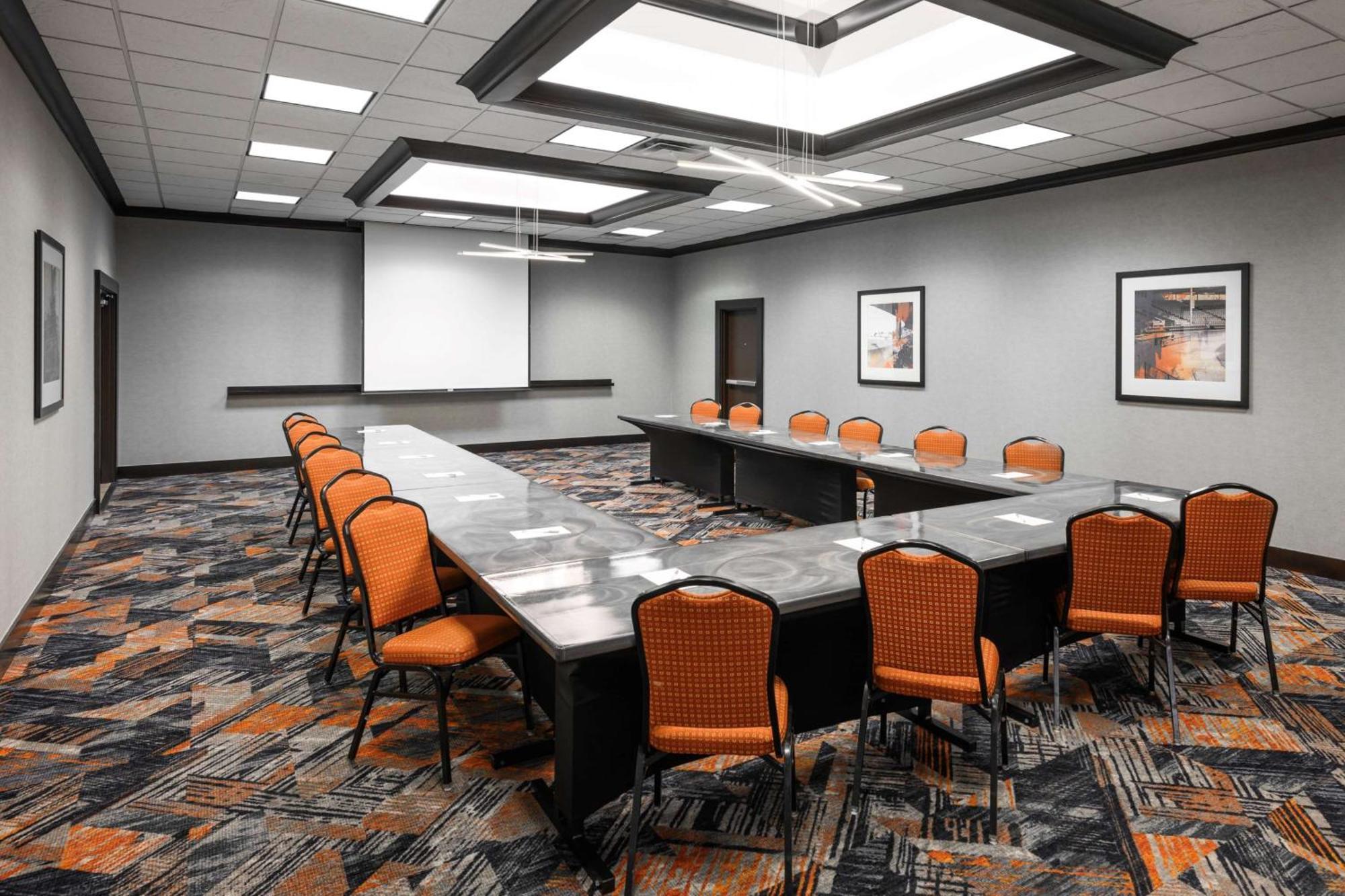 Hampton Inn Evansville Airport Buitenkant foto