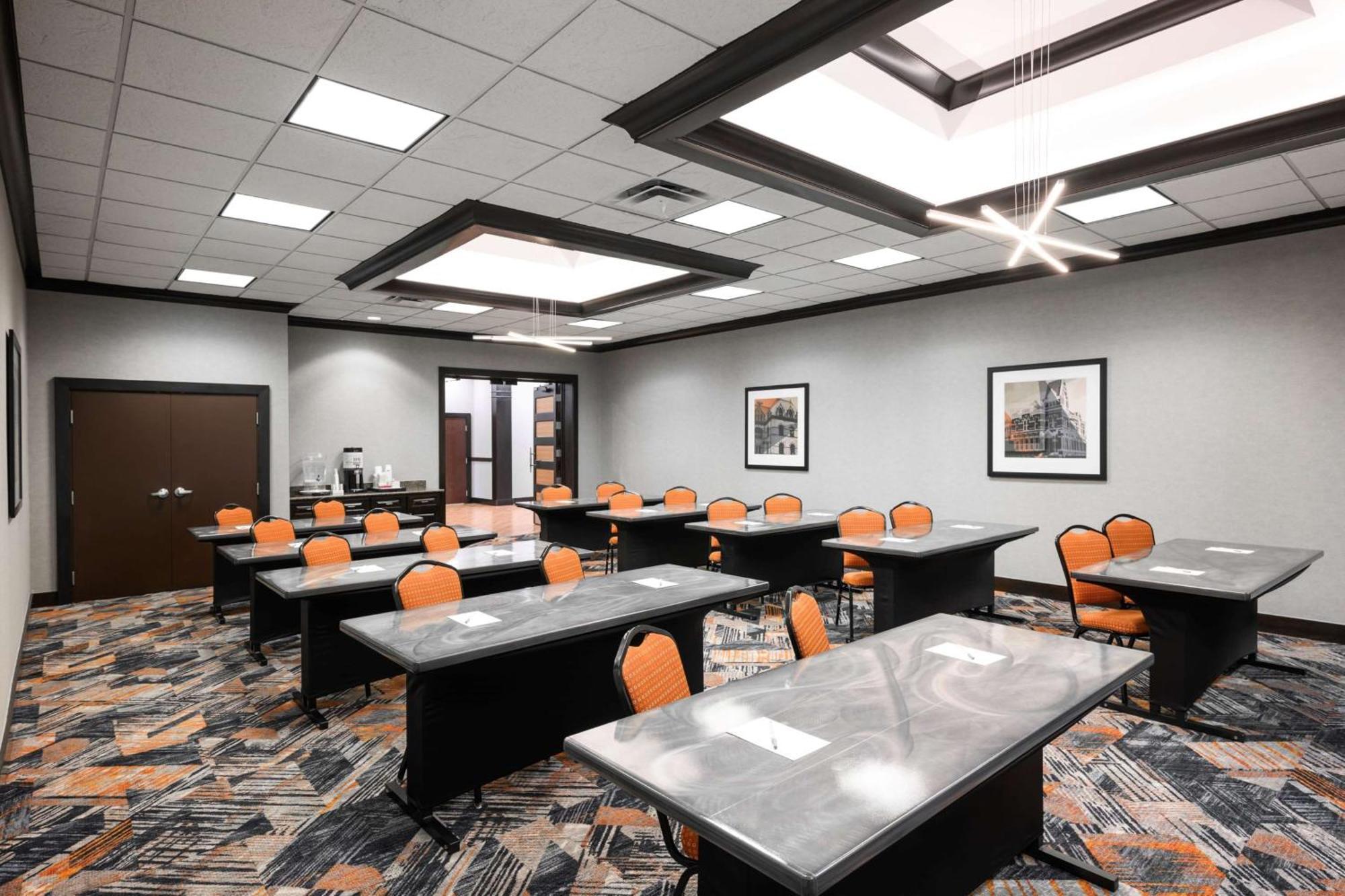 Hampton Inn Evansville Airport Buitenkant foto
